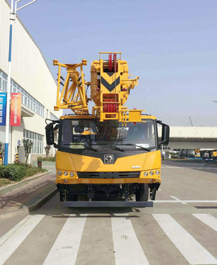 徐工牌XZJ5292JQZ20汽車起重機(jī)公告圖片