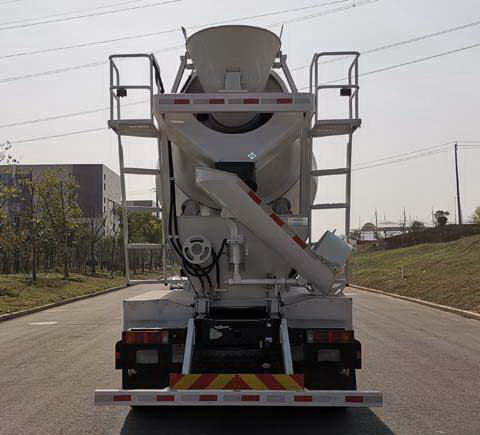 東風牌DFV5318GJBGP6N混凝土攪拌運輸車公告圖片