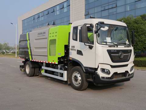 中联牌ZBH5184TXCX1DFE6吸尘车公告图片