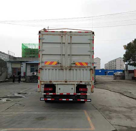 徐工牌XGA5180CCYN5倉柵式運輸車公告圖片