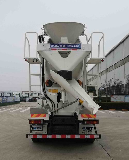 瑞江牌WL5311GJBZZ31YL12混凝土搅拌运输车公告图片