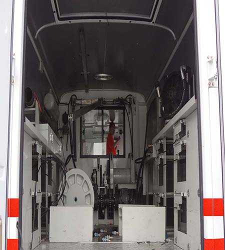 寶石機(jī)械牌BSJ5163TSJ試井車公告圖片