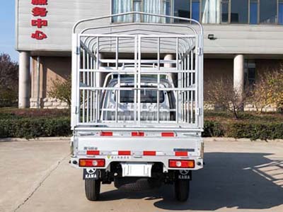 凱馬牌KMC5030CCYS280S6倉柵式運(yùn)輸車公告圖片