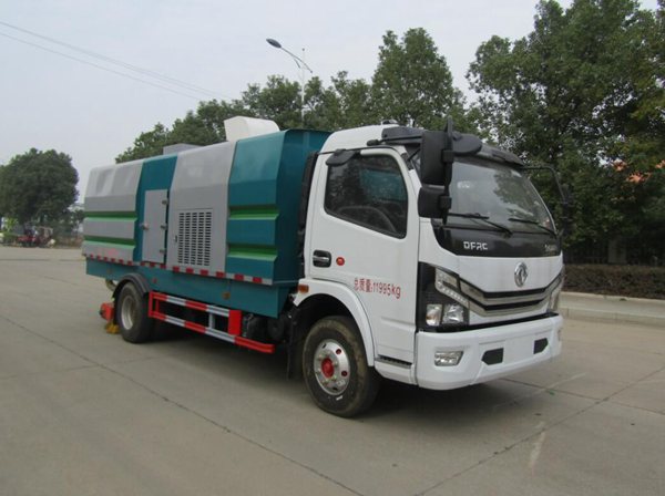 中汽力威牌HLW5121TXC6EQ吸尘车公告图片