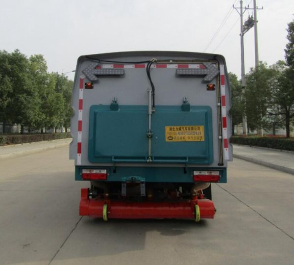 中汽力威牌HLW5121TXC6EQ吸尘车公告图片