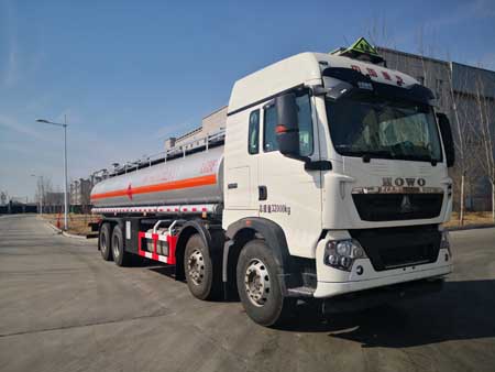 耐力牌KSZ5321GRY易燃液體罐式運(yùn)輸車公告圖片