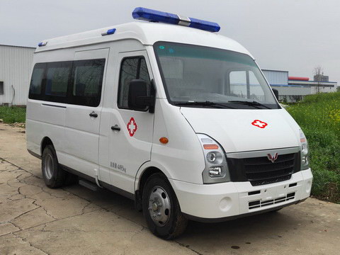 五菱牌GL5046XJH救护车图片