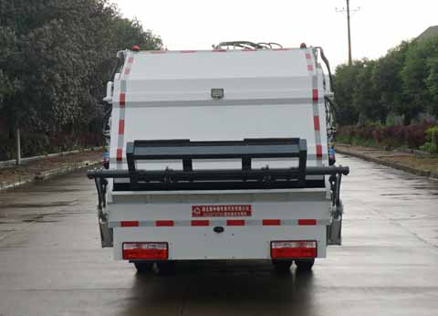 中潔牌XZL5071ZYS6壓縮式垃圾車公告圖片