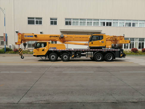 徐工牌XZJ5397JQZ40K汽車起重機(jī)公告圖片