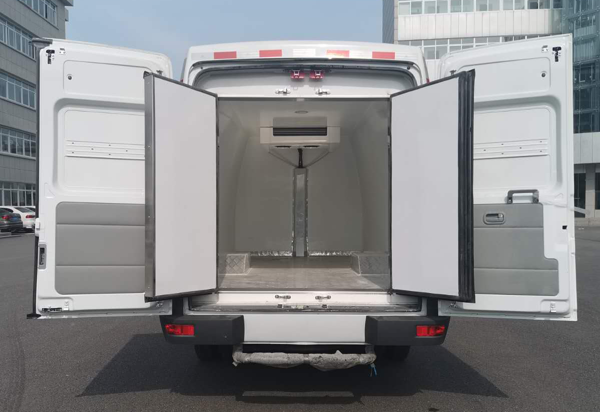 程力威牌CLW5040XLCNJ5冷藏車公告圖片