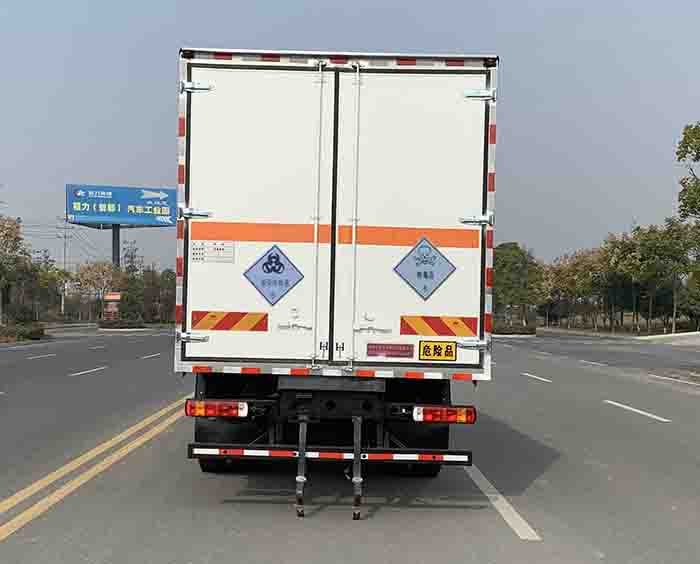 炎帝牌SZD5180XDGBJ6毒性和感染性物品廂式運輸車公告圖片