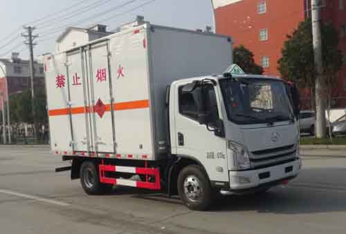 華通牌HCQ5080XRQSH6易燃?xì)怏w廂式運輸車公告圖片