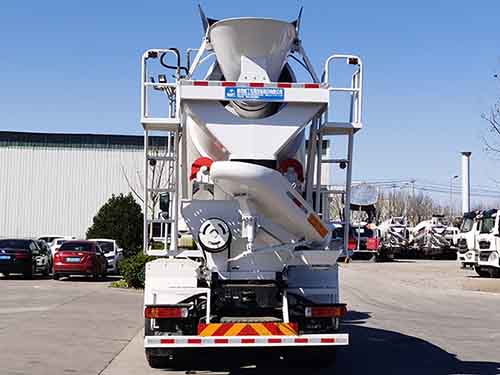 唐鴻重工牌XT5314GJBBJE14混凝土攪拌運(yùn)輸車公告圖片