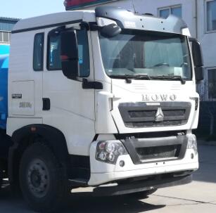 綠葉牌JYJ5257TGYF供液車公告圖片