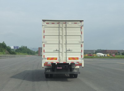 大運(yùn)牌CGC5140XXYHDE41E廂式運(yùn)輸車公告圖片