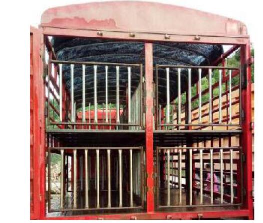 解放牌CA5046CCQP40K2L1E5A84畜禽運輸車公告圖片