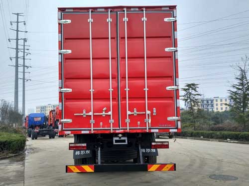 江淮牌HFC5311XXYP2K4G43S1V廂式運(yùn)輸車公告圖片