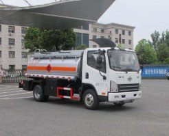 加油车