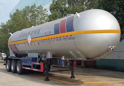 程力威牌12.9米26吨3轴液化气体运输半挂车(CLW9407GYQD)