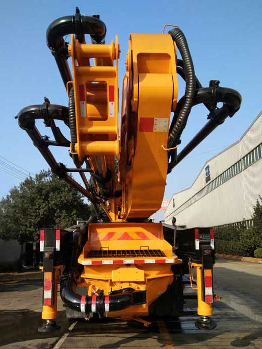 響箭牌XXJ5440THB混凝土泵車公告圖片