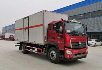 程力威牌CLW5180XZWB6杂项危险物品厢式运输车公告图片