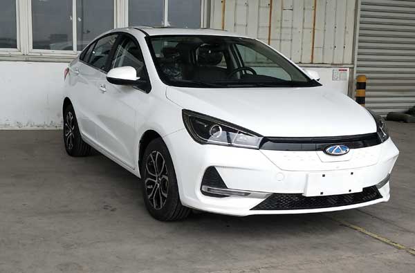 奇瑞牌NEQ7000BEVJ60C纯电动轿车图片
