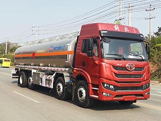 程力威牌CLW5318GYYLC5鋁合金運(yùn)油車(chē)公告圖片