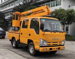 高空作业车