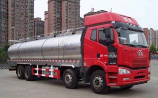 鲜奶运输车