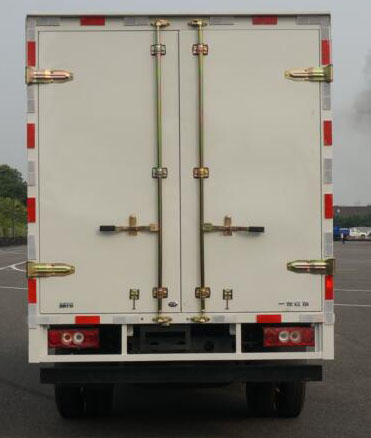 解放牌CA5040XXYK2L3RE5-1廂式運(yùn)輸車公告圖片