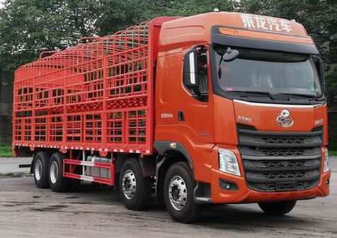 乘龍牌LZ5320CCQH7EB畜禽運(yùn)輸車公告圖片