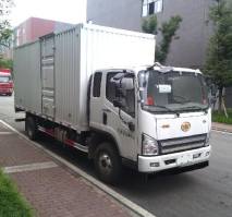 厢式运输车