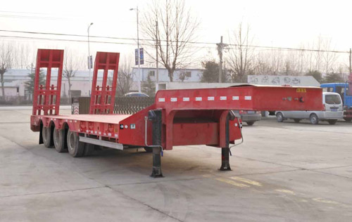 中郓通牌11.5米32.8吨3轴低平板半挂车(JZJ9402TDP)