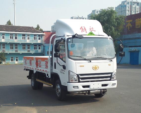 解放牌CA5047TQPP40K50L1E5A84氣瓶運(yùn)輸車公告圖片