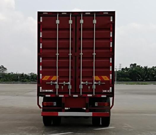 解放牌CA5250XXYP26K1L5T3E5A80廂式運(yùn)輸車(chē)公告圖片