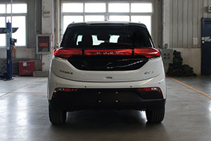 北京牌BJ7000USD-BEV纯电动轿车公告图片