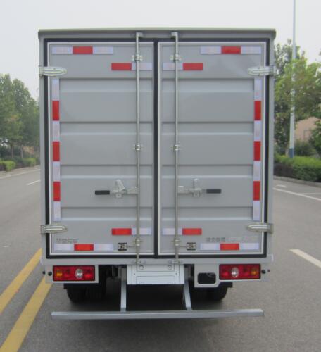 長安牌SC5035XXYSCBE6廂式運(yùn)輸車公告圖片