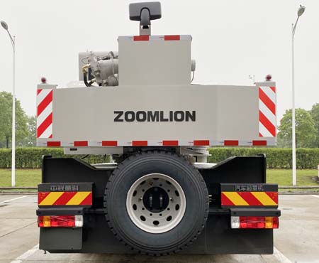 中聯(lián)牌ZLJ5330JQZ25E汽車起重機(jī)公告圖片