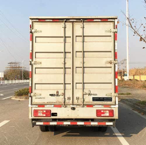 開(kāi)瑞牌SQR5043XXYBEVH16純電動(dòng)廂式運(yùn)輸車(chē)公告圖片