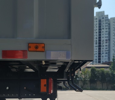 東風(fēng)牌DFH5180XRQEX9易燃?xì)怏w廂式運輸車公告圖片