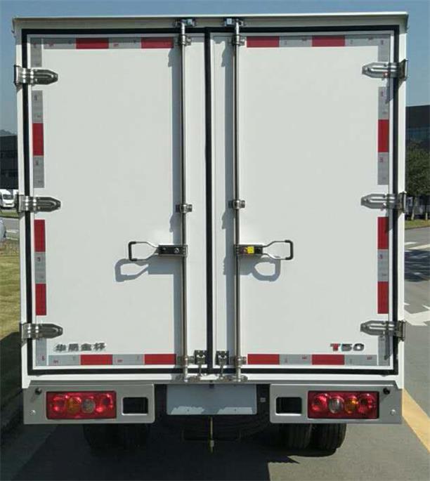 金杯牌JKC5031XXY-DS6HL3廂式運(yùn)輸車公告圖片