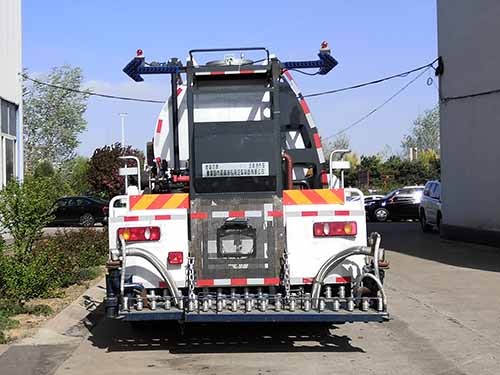 思嘉特牌SJT5161GLQ-WFC瀝青灑布車公告圖片