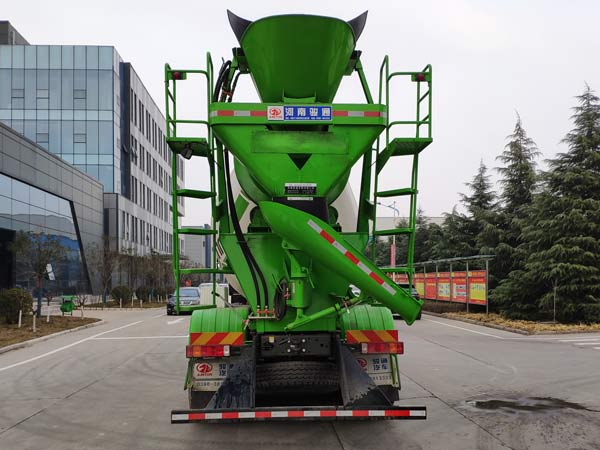 駿通牌JF5310GJB306ZZD混凝土攪拌運輸車公告圖片