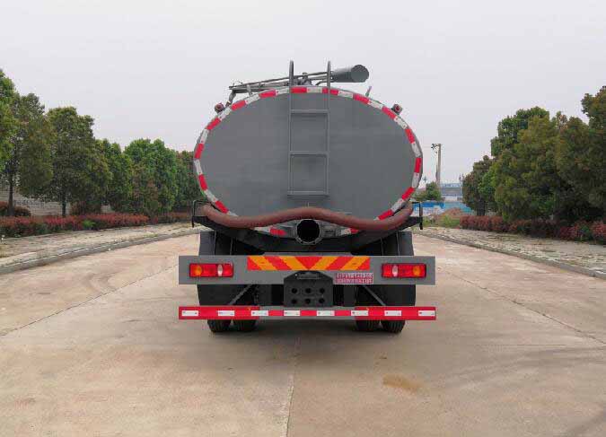 旺龍威牌WLW5161GXEE吸糞車公告圖片