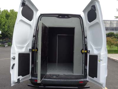 圣路牌SLT5032XYCE1L-AM運(yùn)鈔車公告圖片