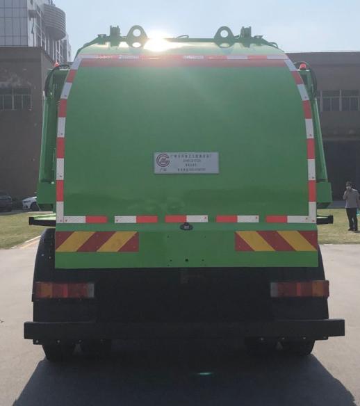 廣環(huán)牌GH5121TCA餐廚垃圾車(chē)公告圖片