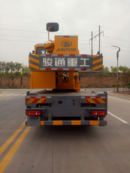 駿通牌JF5141JQZ8G汽車起重機公告圖片