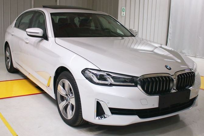 宝马牌BMW7201HMHEV插电式混合动力轿车图片