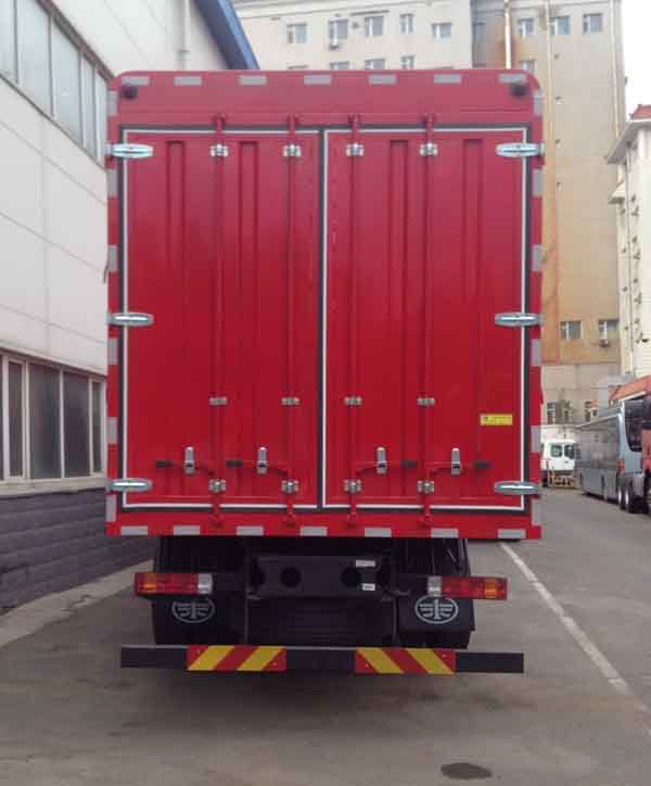 解放牌CA5310CCYP66K2L7T4E5倉(cāng)柵式運(yùn)輸車(chē)公告圖片