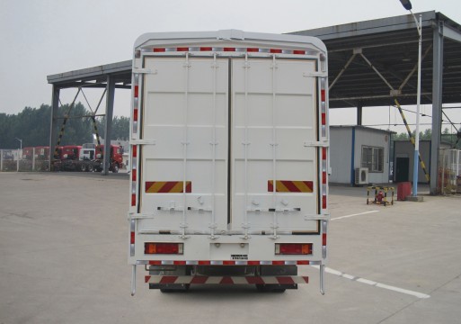 豪沃牌ZZ5167XYKK561GE1B翼開啟廂式車公告圖片